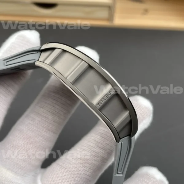 Richard Mille RM 055 Bubba Watson Grey Ceramic Super Clone Replica detailed movement
