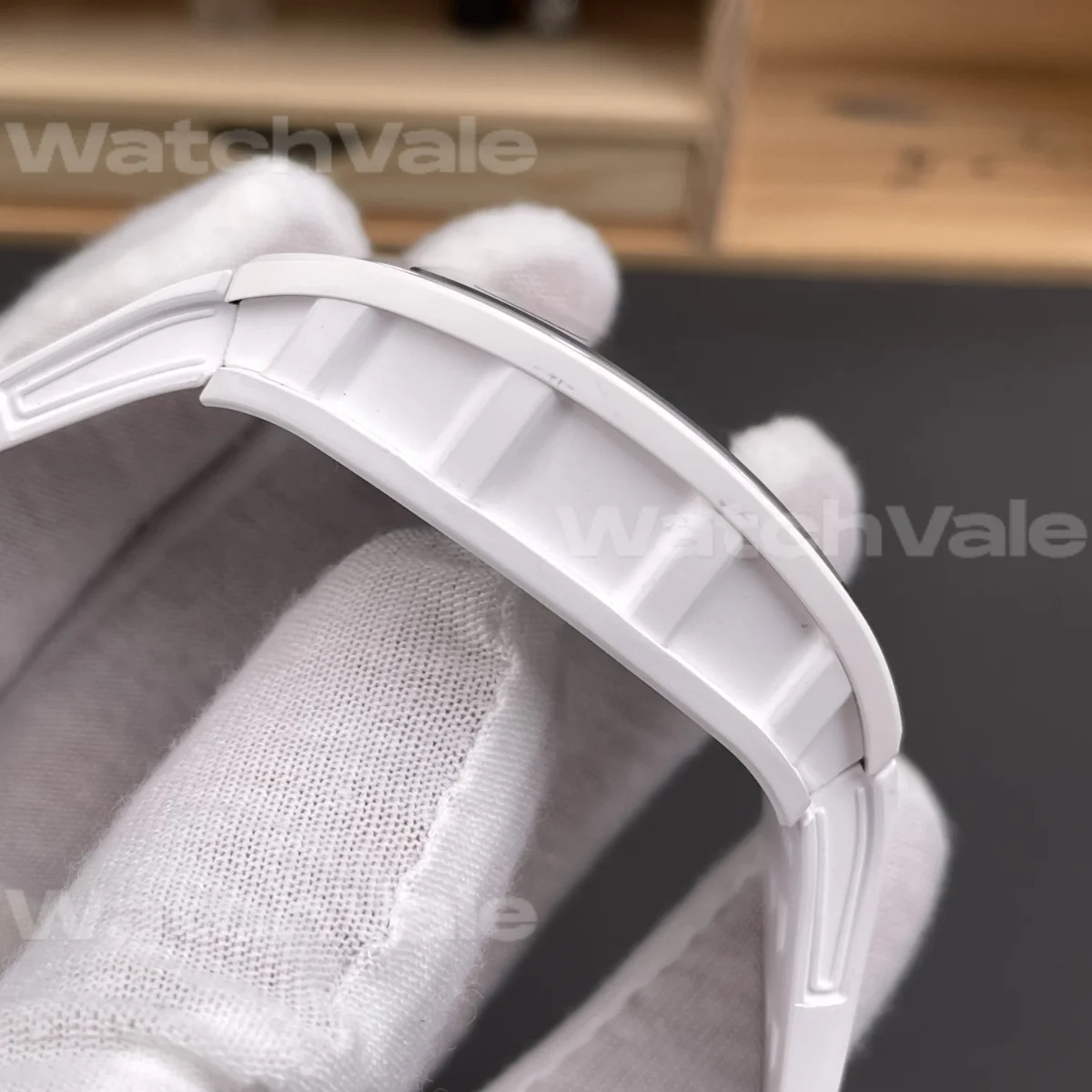 Richard Mille RM 055 Bubba Watson Super Clone Replica with white ceramic case and white rubber strap.