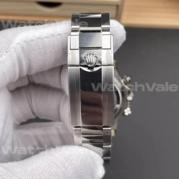 Luxury Rolex Daytona 126500LN Super Clone Replica with Oystersteel-style case