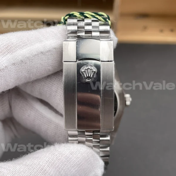 Rolex Sky-Dweller 336934 Blue Dial Replica Watch with White Gold Fluted Bezel