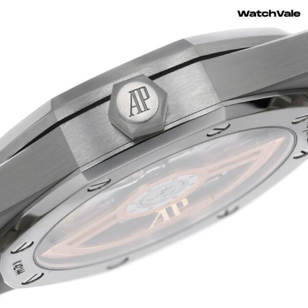 Audemars Piguet Royal Oak 15500ST stainless steel replica on wrist