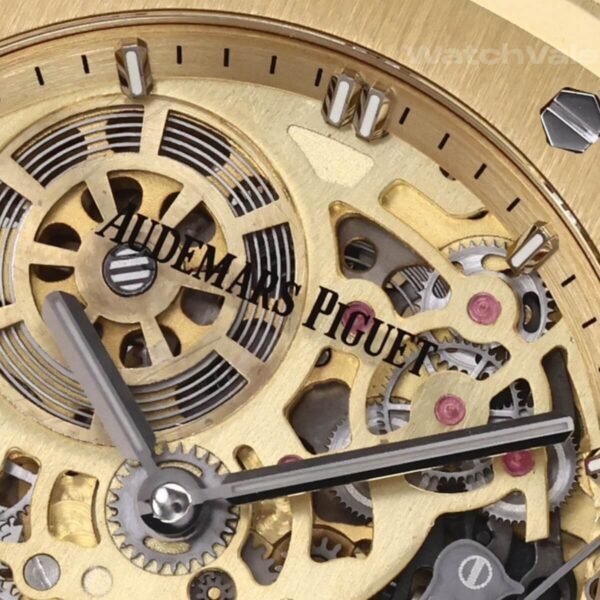 Audemars Piguet Royal Oak 16204BA gold bracelet and case detail replica