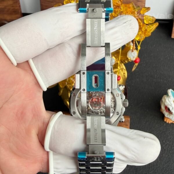 Royal Oak Chronograph super clone integrated bracelet and folding clasp