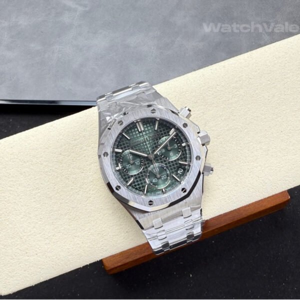 Audemars Piguet Royal Oak Chronograph 26240ST Khaki Green Dial super clone front view
