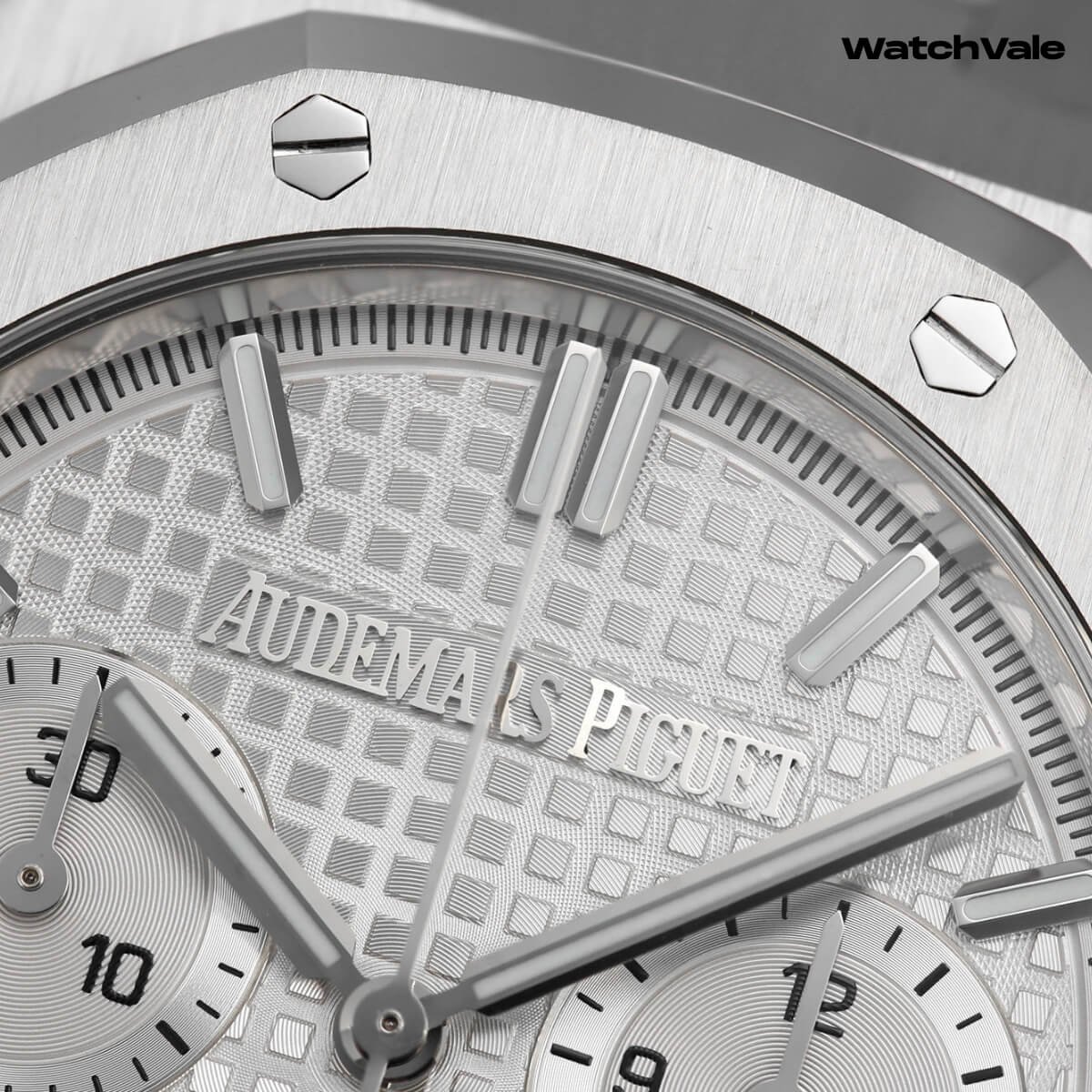 Audemars Piguet Royal Oak Chronograph pushers and crown replica watch