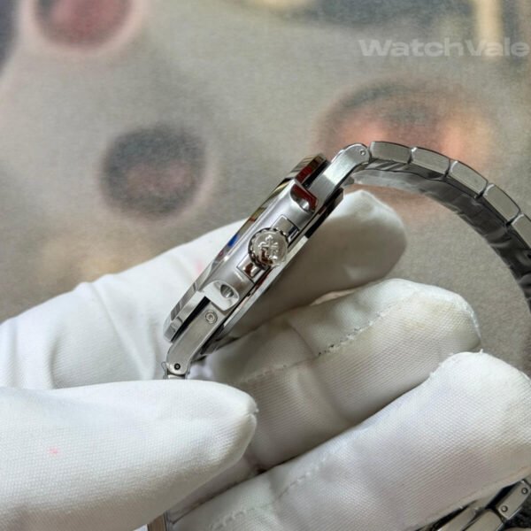 Patek Philippe 5712 replica side profile showing case thickness on wrist