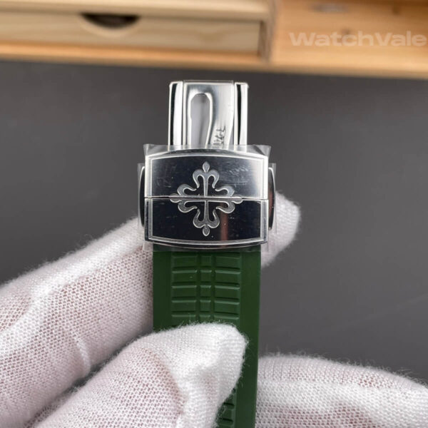 Patek Philippe 5168G-010 replica caseback and movement view