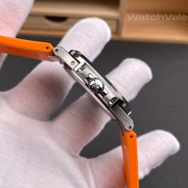 Nautilus 5712G super clone orange rubber strap and pin buckle detail