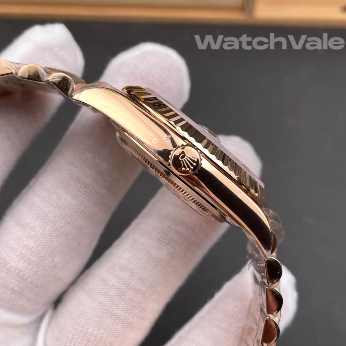 Chocolate dial Rolex Day-Date Everose gold replica watch