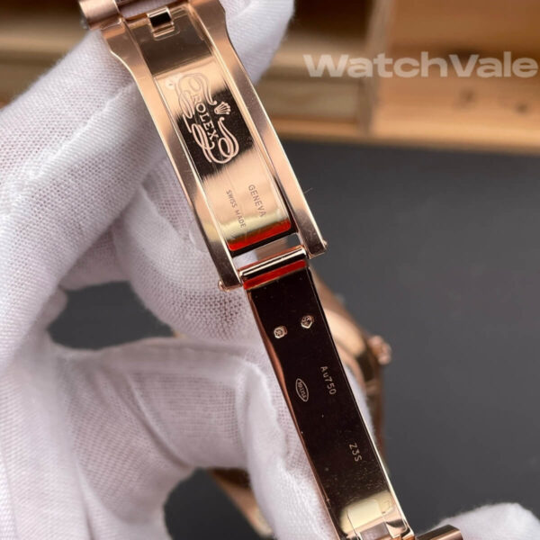 Rolex Day-Date 40 228235 President bracelet detail replica