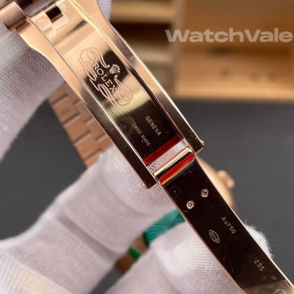 Rolex Day-Date day and date window replica watch