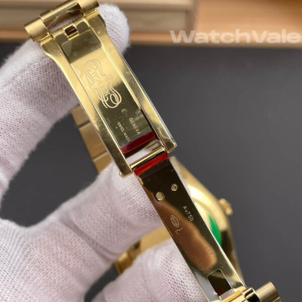 Rolex Day-Date 40 228238 President bracelet detail replica