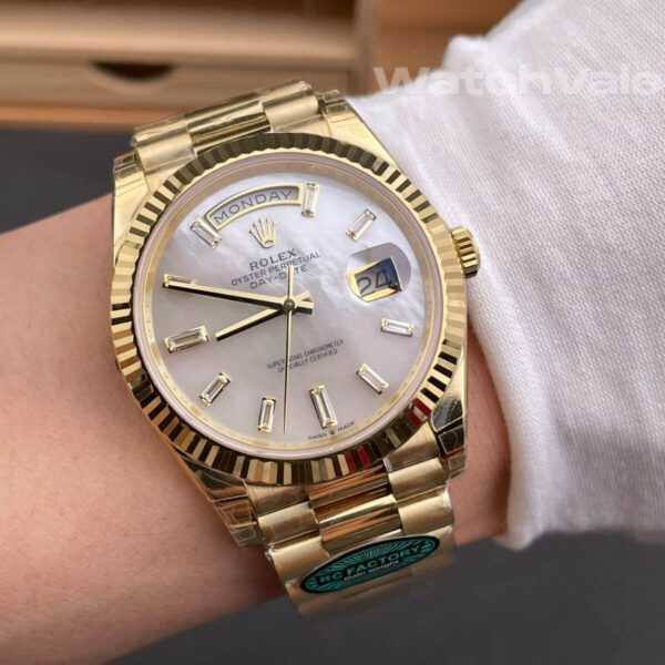 Rolex Day-Date 40 228238 full view yellow gold mother-of-pearl replica