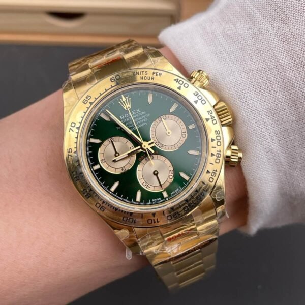 Super clone Rolex Daytona John Mayer green worn on wrist lifestyle photo