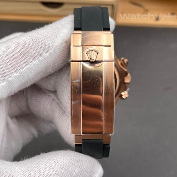 Rolex Daytona 126515LN replica caseback and movement view