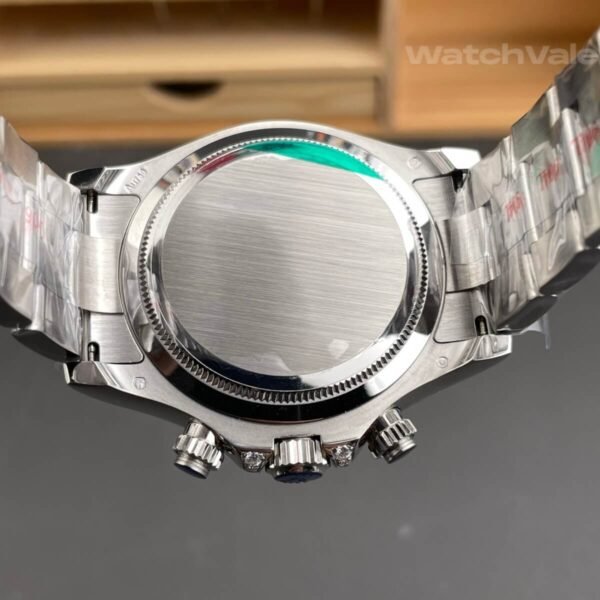 Super clone Rolex Daytona sapphire bezel worn on wrist lifestyle photo