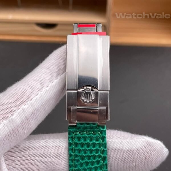 Rolex Daytona Beach 116519 chrysoprase replica caseback and movement view