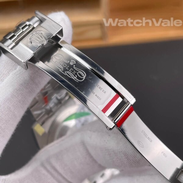 Rolex GMT-Master II 126720VTNR Jubilee bracelet detail replica