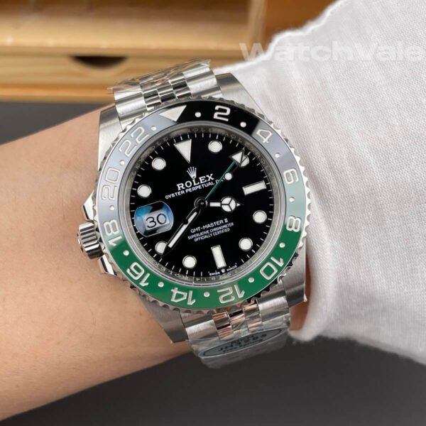 Rolex GMT-Master II 126720VTNR full view green black ceramic bezel replica