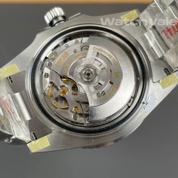 Green Cerachrom bezel Rolex Submariner replica watch