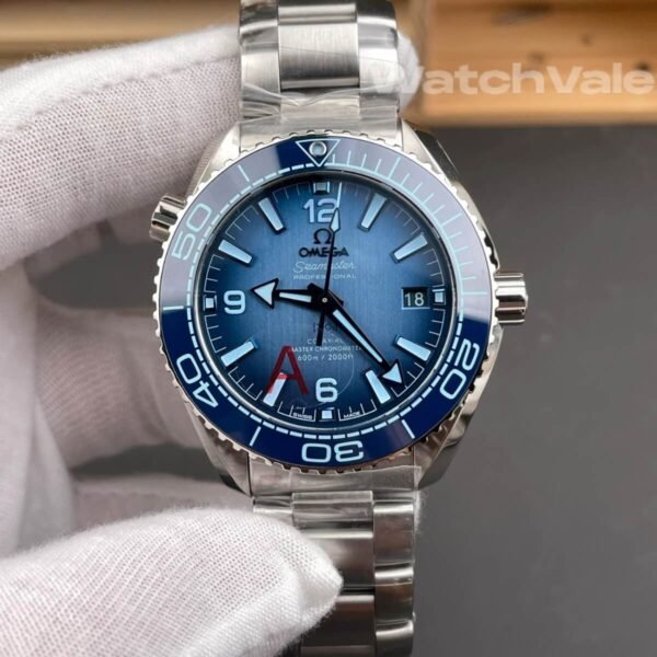 Omega Seamaster Planet Ocean Summer Blue 215.30.40.20.03.002 gradient dial super clone replica