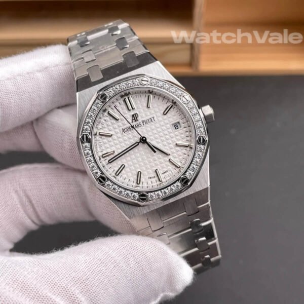 Audemars Piguet Royal Oak 33mm 67651ST silver dial diamond bezel best replica