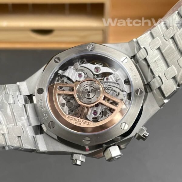 Audemars Piguet Royal Oak Chronograph 41mm stainless steel bracelet replica on wrist