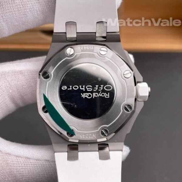 Audemars Piguet Royal Oak Offshore 37mm white rubber strap replica on wrist