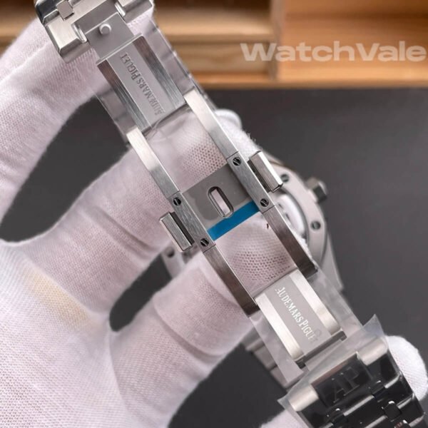 Audemars Piguet Royal Oak Flying Tourbillon 26730BC.ZZ.1320BC.01 bezel side view replica