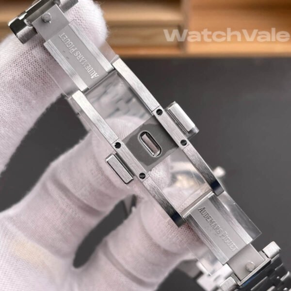 Audemars Piguet Royal Oak 77351ST bezel side view replica