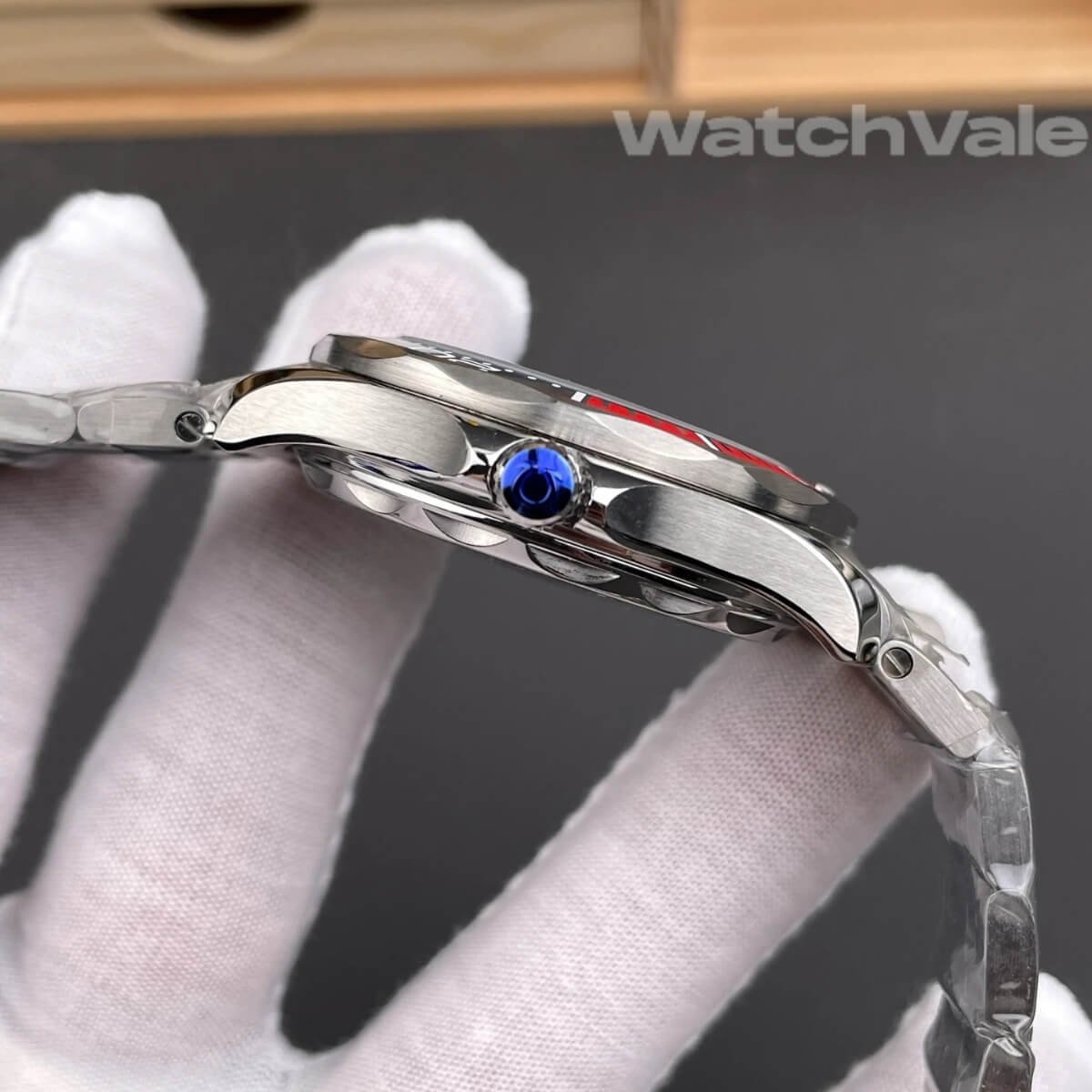 Omega Seamaster Diver 300M James Bond stainless steel bracelet detail replica