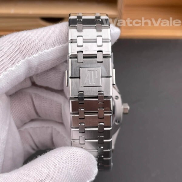 Audemars Piguet Royal Oak Flying Tourbillon white gold bracelet detail replica