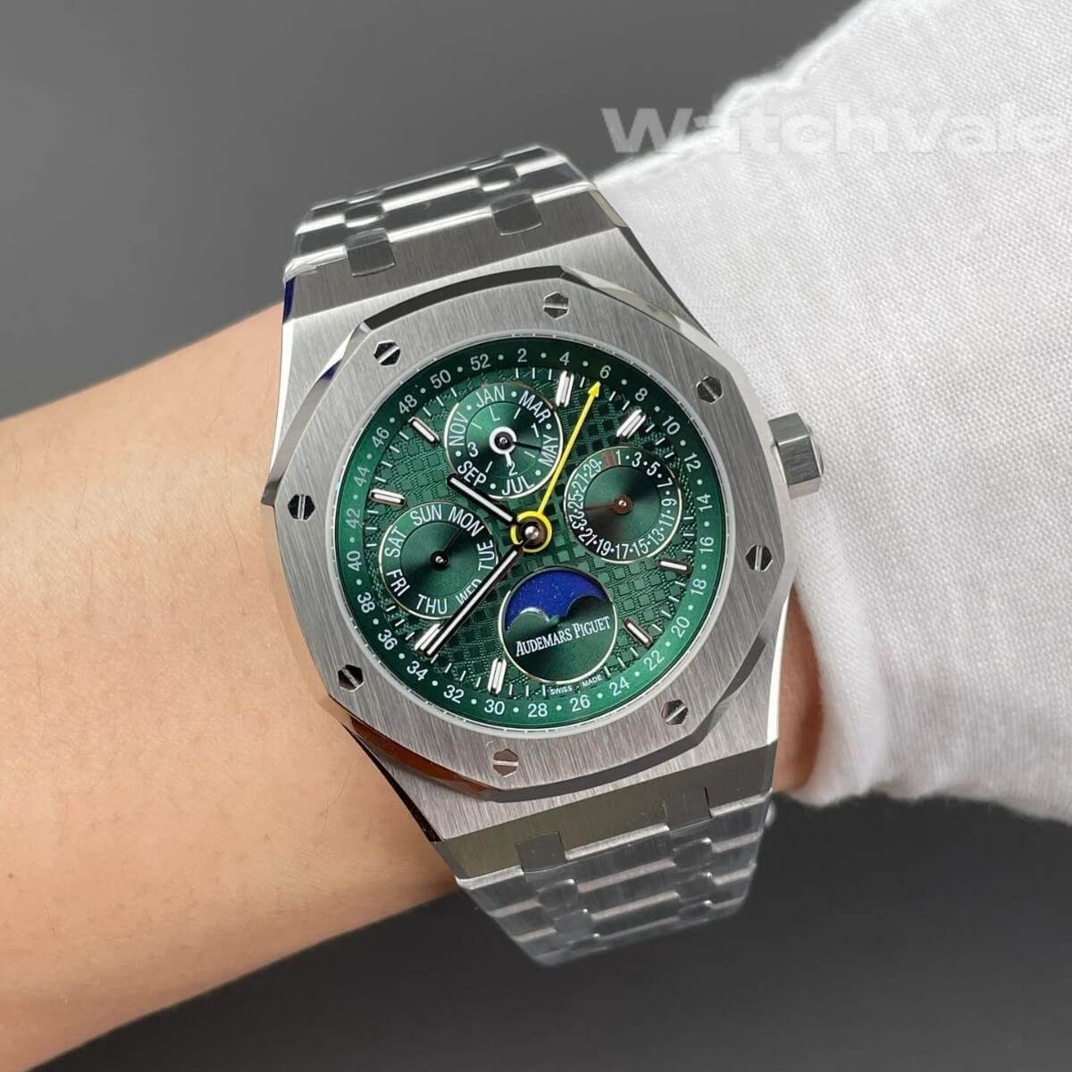 Audemars Piguet Royal Oak Perpetual Calendar 26606ST.OO.1220ST.01 replica watch back view