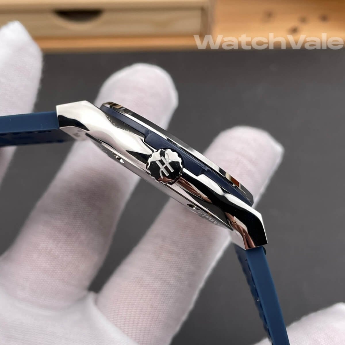 Hublot Classic Fusion Titanium Blue full view 45mm blue sunray replica