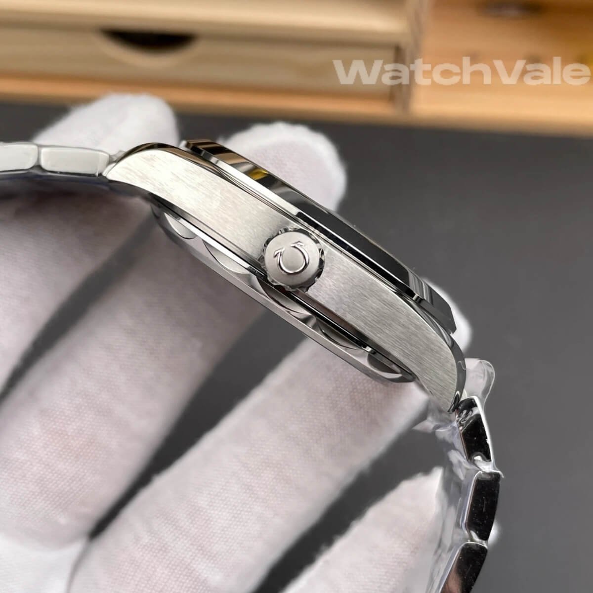 Omega Seamaster Aqua Terra stainless steel bracelet detail replica