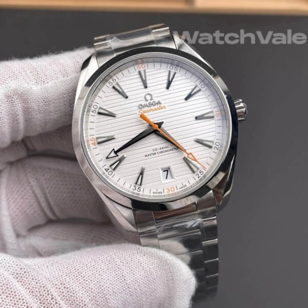 Omega Seamaster Aqua Terra Golf Edition stainless steel bracelet replica on wrist