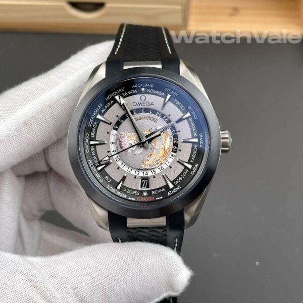 Omega Seamaster Aqua Terra Worldtimer 43mm black rubber strap replica on wrist