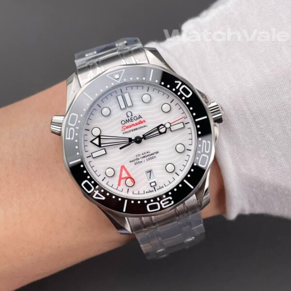 Omega Seamaster Diver 300M full view white black ceramic replica