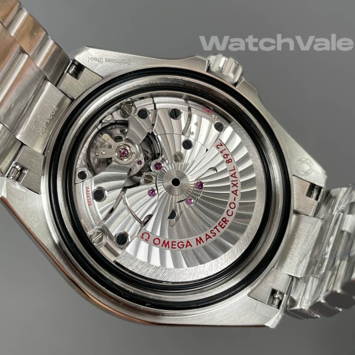 Omega Seamaster Planet Ocean 217.30.42.21.01.002 bezel side view replica