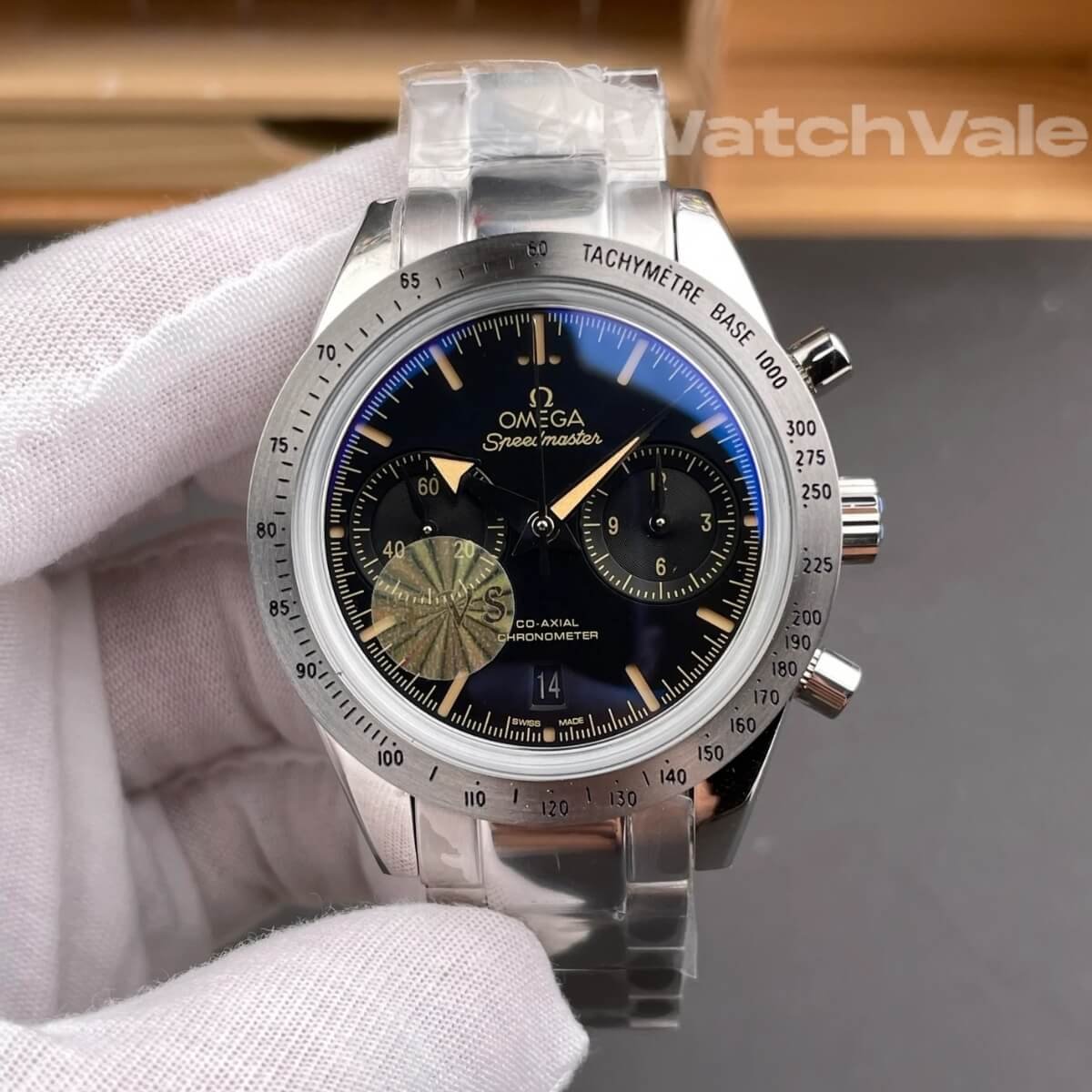 Omega Speedmaster '57 Broad Arrow hands close-up replica watch