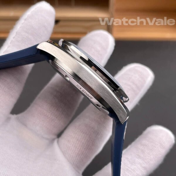 Omega Speedmaster Silver Snoopy Award tachymeter bezel side view replica
