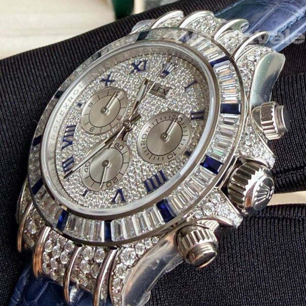 Rolex Daytona 116599 12SA pavé diamond dial close-up replica watch