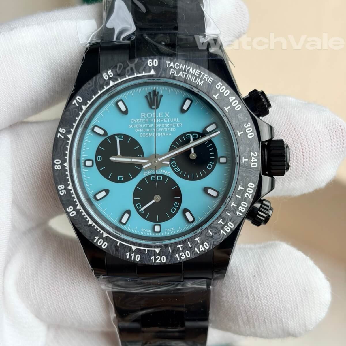 Turquoise blue dial black carbon bezel Rolex Daytona replica watch