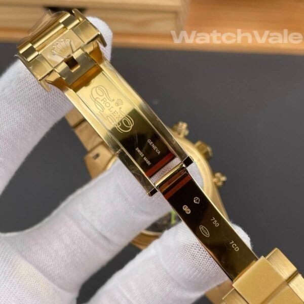 Rolex Daytona Neon yellow gold Oyster bracelet detail replica