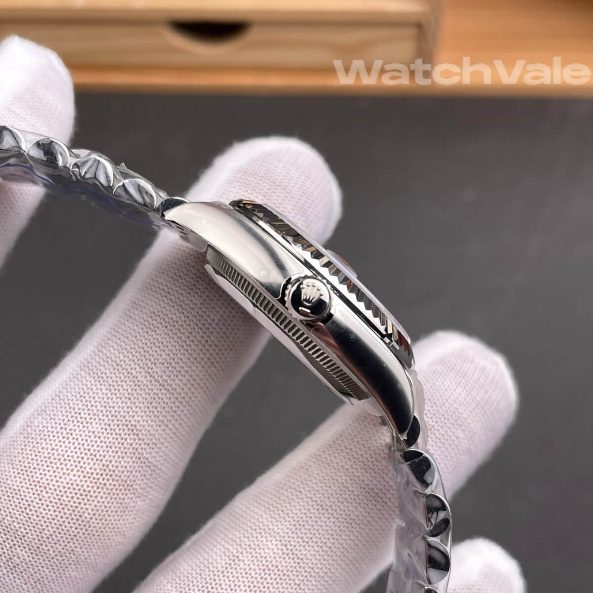 Rolex Datejust 36 126234-0063 Jubilee bracelet replica on wrist