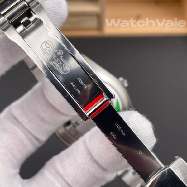 Rolex Datejust 126300 Oyster bracelet bright blue super clone watch