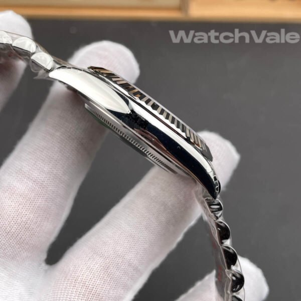 Rolex Datejust 41 bright black dial white gold fluted bezel replica