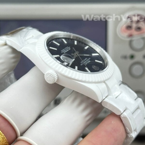 Rolex Datejust AET REMOULD dark blue dial close-up replica watch