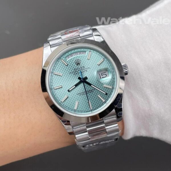 Rolex Day-Date 40 full view ice blue smooth bezel replica