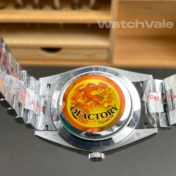 Rolex Day-Date Silver Dial Fluted Bezel President Bracelet Super Clone Replica - Image 8